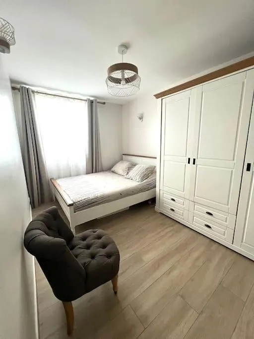 Paris - Appartement Confortable Proche Canal Ourcq