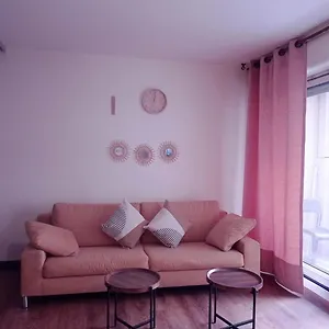 Zain Paris